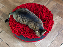 Luxury Lounge Rose Cat Bed Red 2