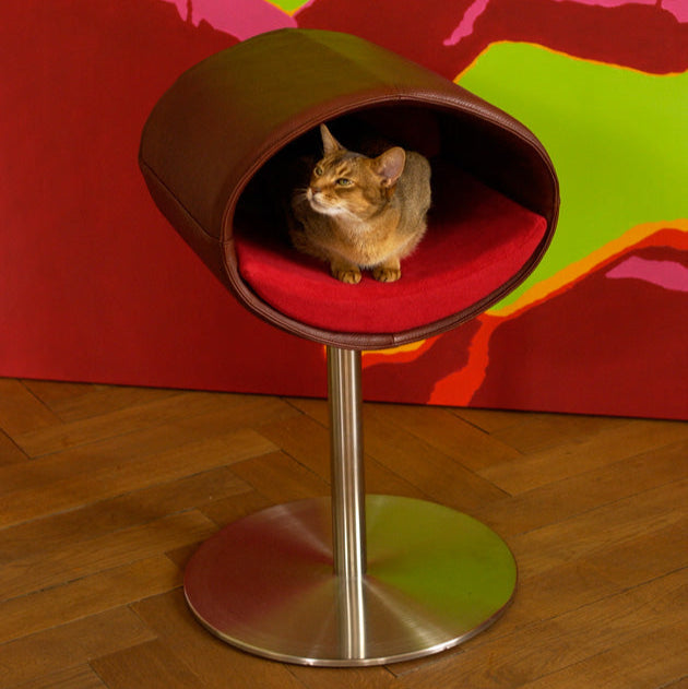 Luxury Rondo Real Leather Cat Stand Brown 3