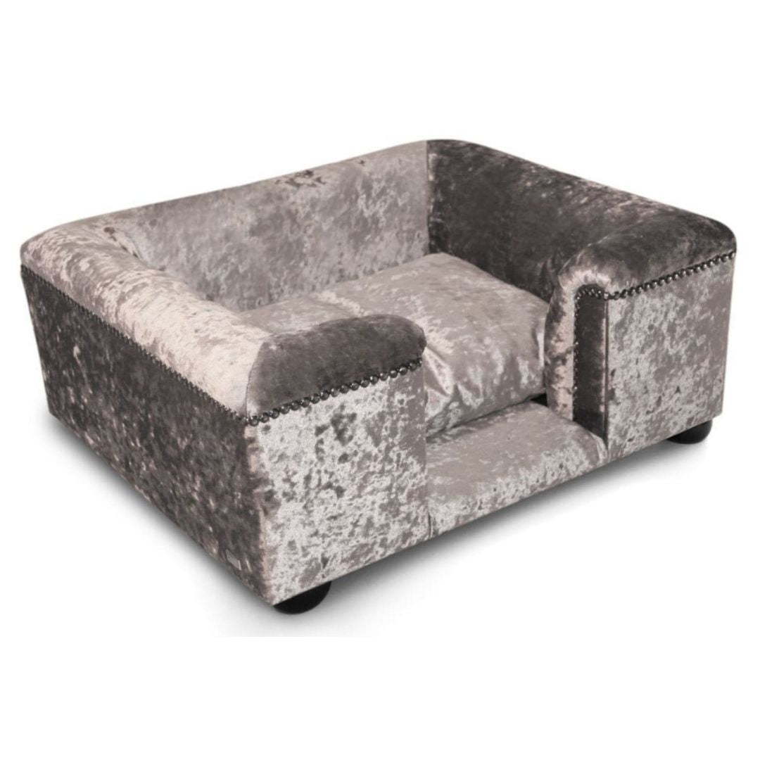 Luxury Windsor Cat Chesterfield Bed Silver Crushed Velvet