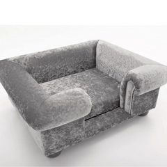 Luxury Buckingham Cat Chesterfield Bed Silver Crushed Velvet