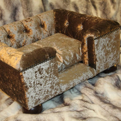 Sandringham Cat Chesterfield Truffle Crushed Velvet