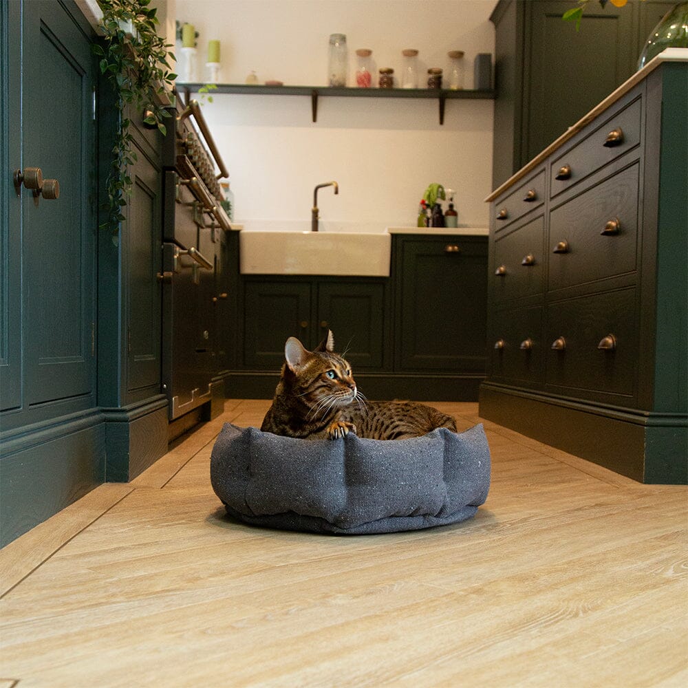 Eden 100% Recycled Cat Bed - Charcoal Grey