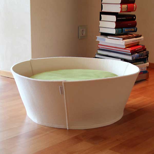 Luxury Credo Felt Cat Bed Cream green