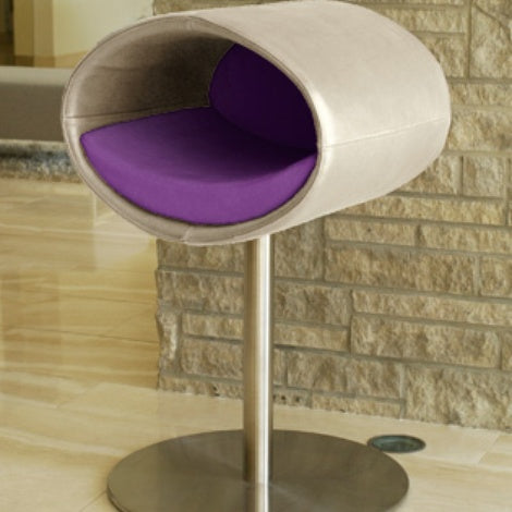 Luxury Rondo Faux Leather Cat Stand white