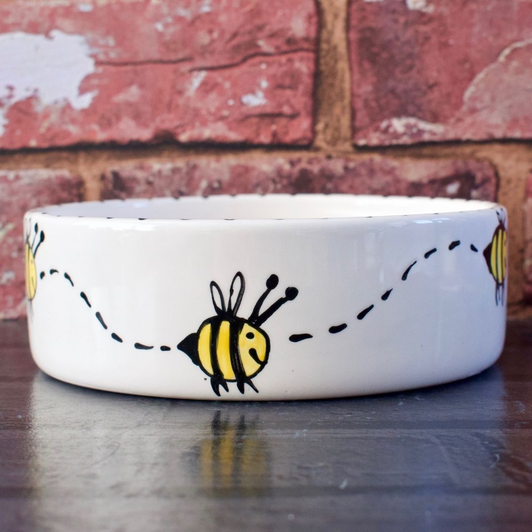Personalised Bumble Bee Design Cat Bowl 3