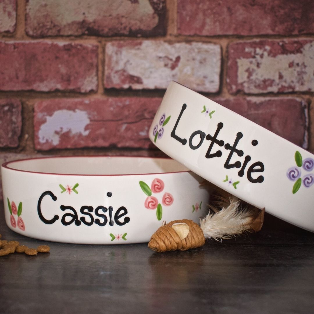 Personalised Ceramic Roses Cat Bowls 2