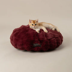 Scruffs Festive Fur Cat Bed - Burgundy