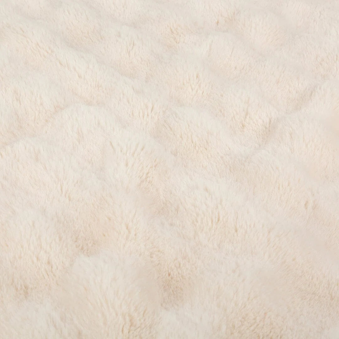 Scruffs Festive Fur Pet Blanket - Cream