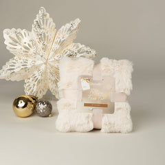Scruffs Festive Fur Pet Blanket - Cream