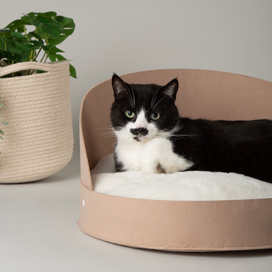 Stockholm Felt Round Cat Bed - Tan