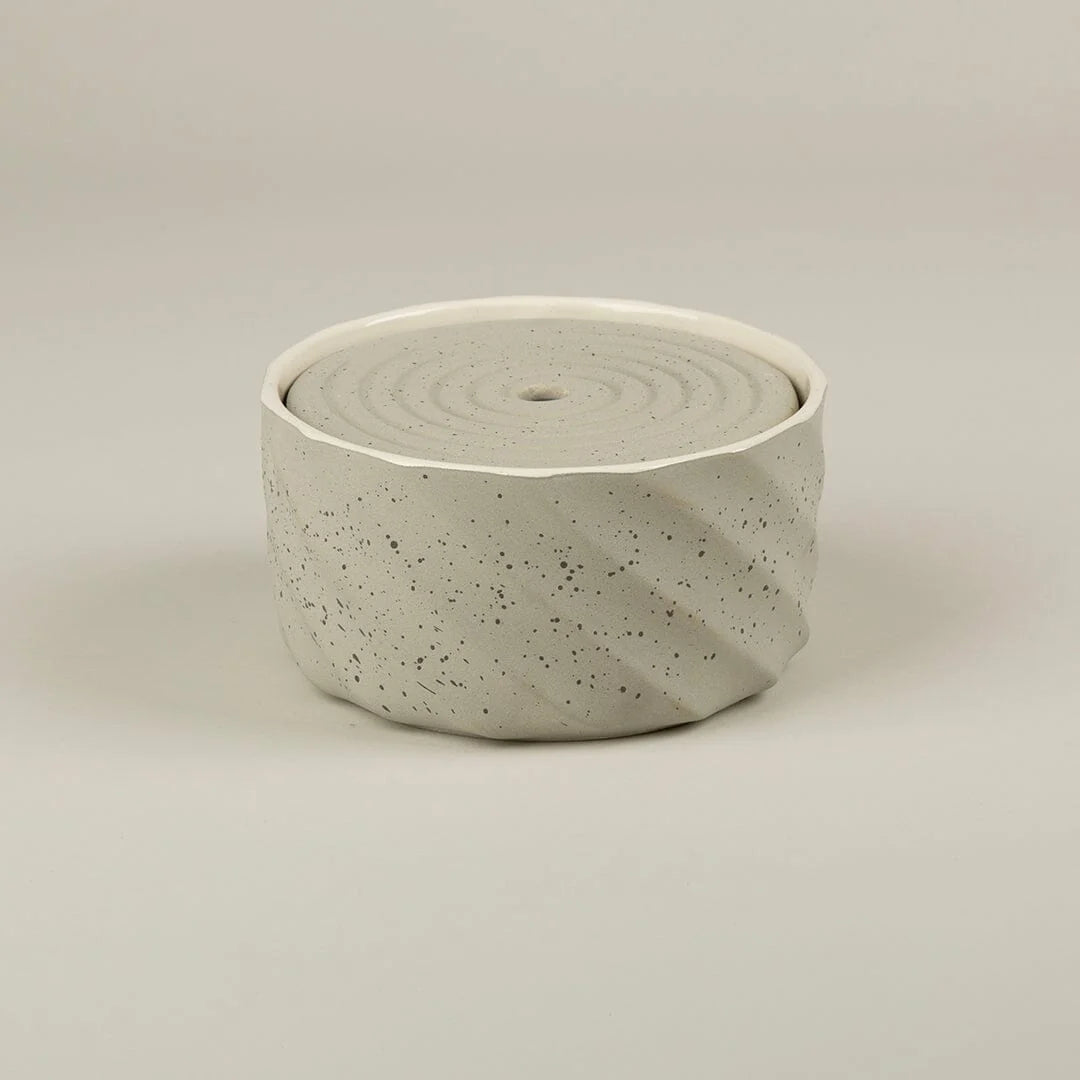 Zen Cat Water Fountain 20cm - Grey