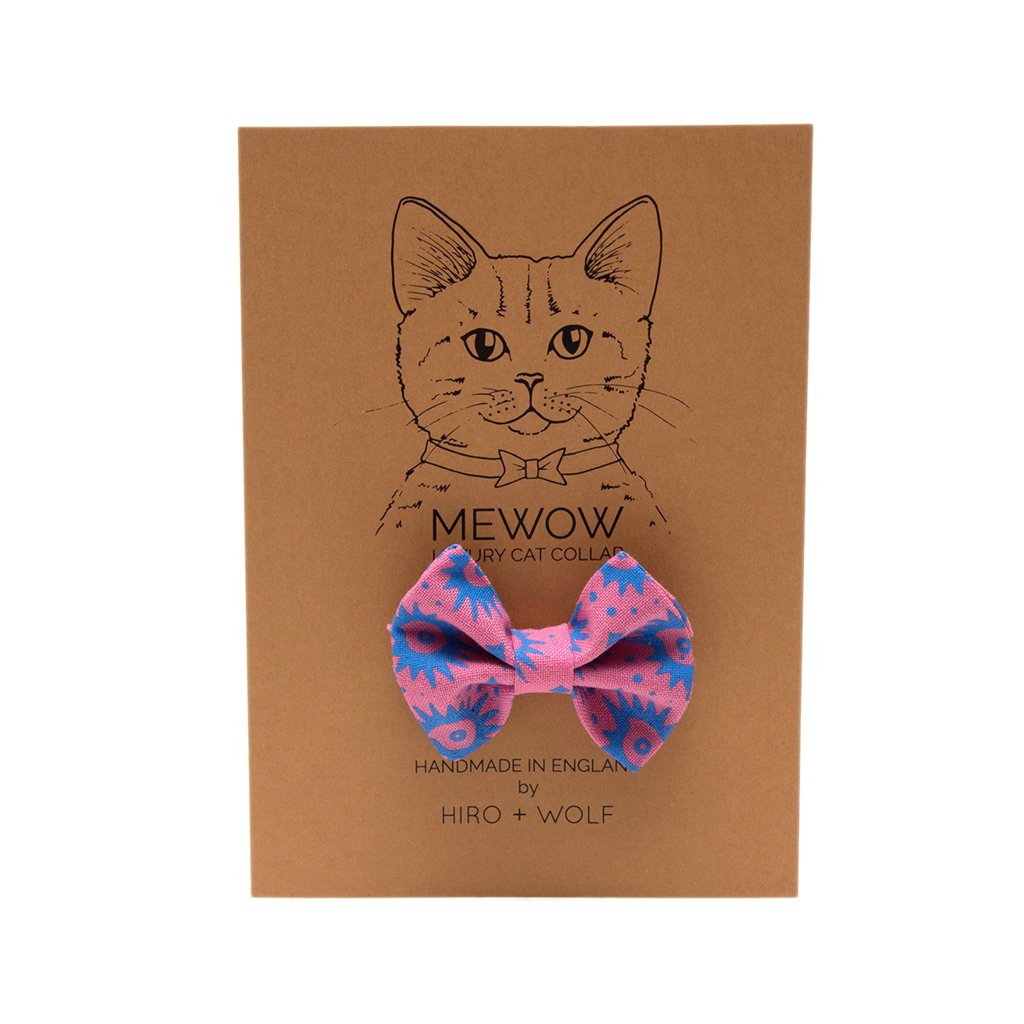 nebula-cat-bow-tie-on-collar-card_1024x1024